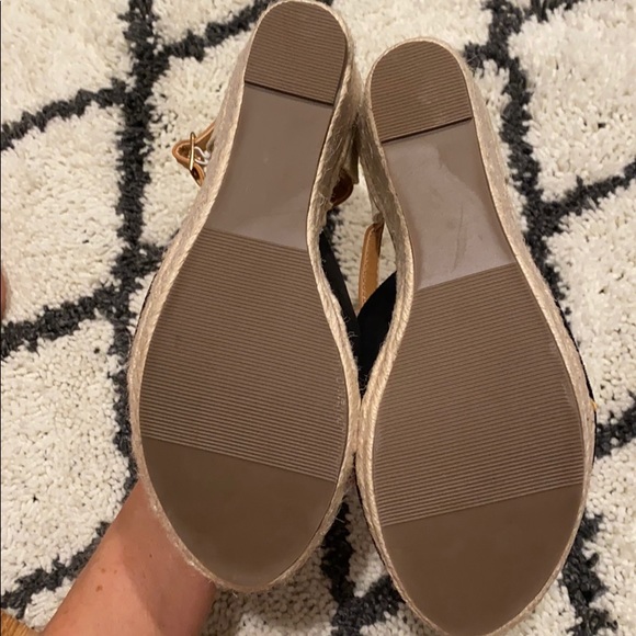 Women’s Size 8 sandals/Wedges - Picture 7 of 8